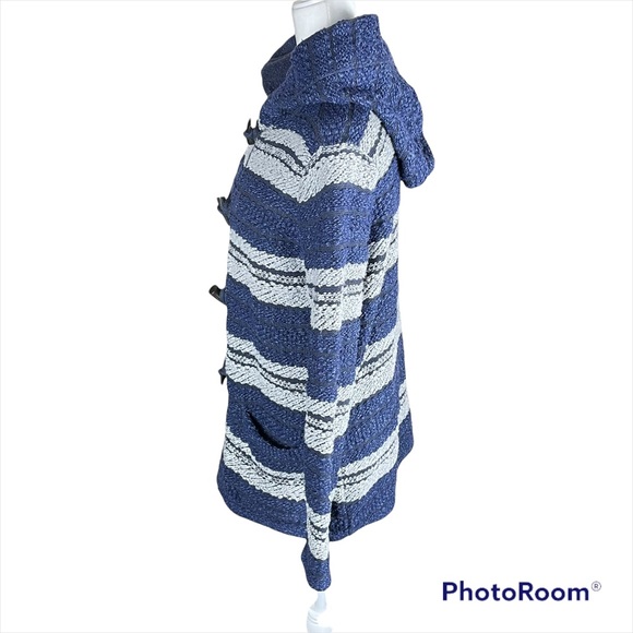 CHAPS Indigo Textured Knit Toggle Button Hooded Jacket in Small Petite - Picture 3 of 15